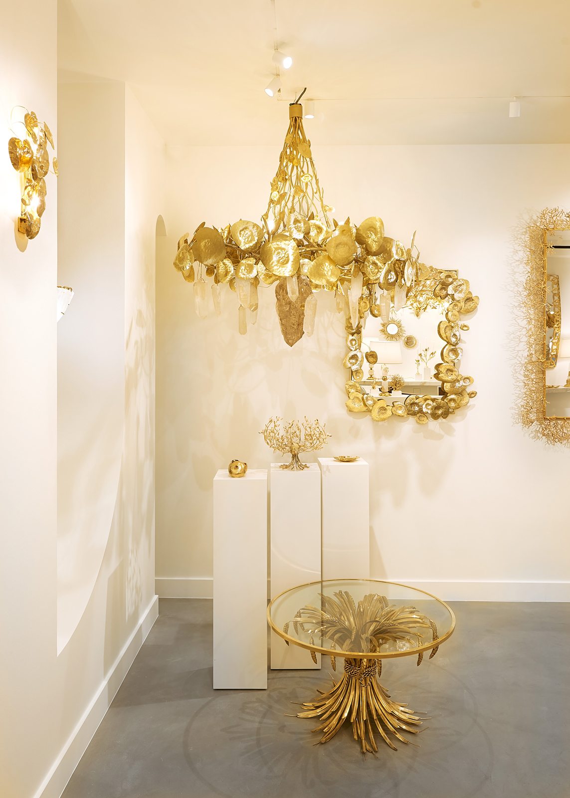 Goossens, l'orfèvre de Gabrielle Chanel et Yves Saint Laurent, ouvre une galerie dédiée à la décoration