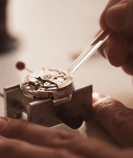 Percez les mystères de la fabrication d’une montre de luxe