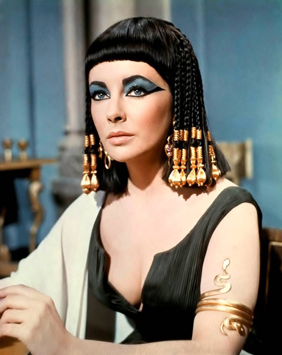 ‘Cleopatra” de Joseph L. Mankiewicz. Costumes Vittorio Nino Novarese (Oscar) 1963