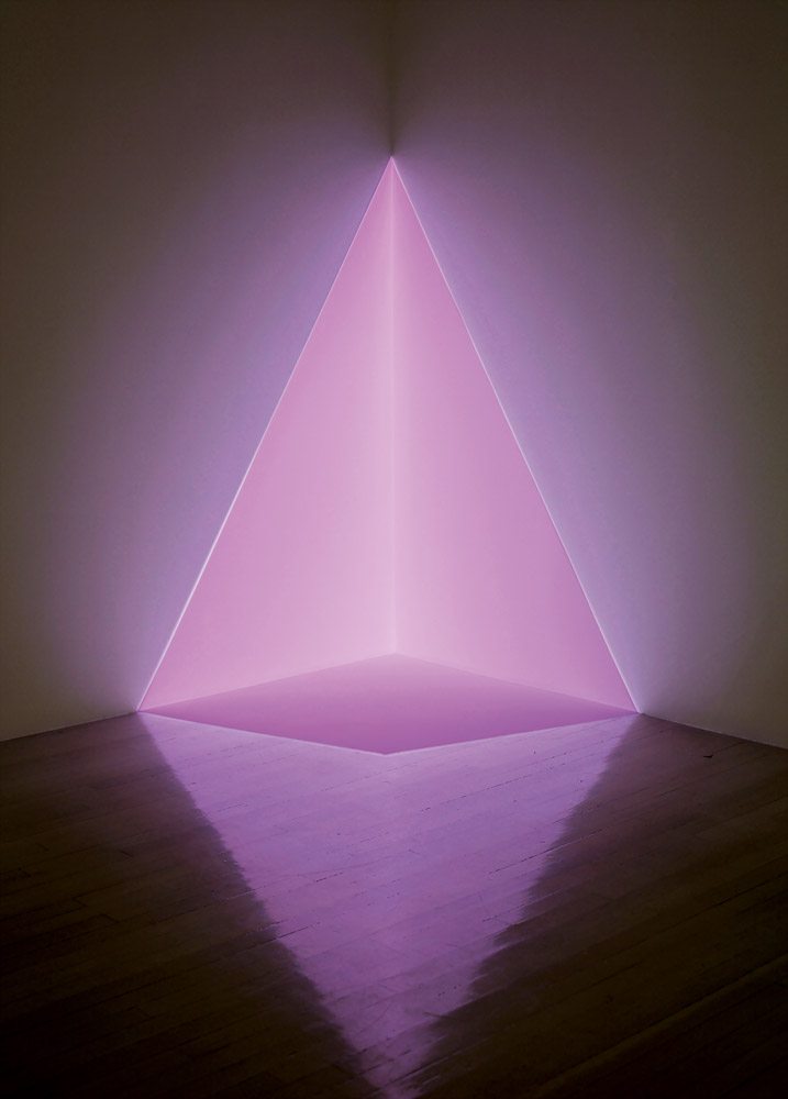 “Alta (Pink)” [1968] de James Turrell. Projection, dimensions variables. Photo : Kerry Ryan McFate. Courtesy of Pace Gallery et James Turrell