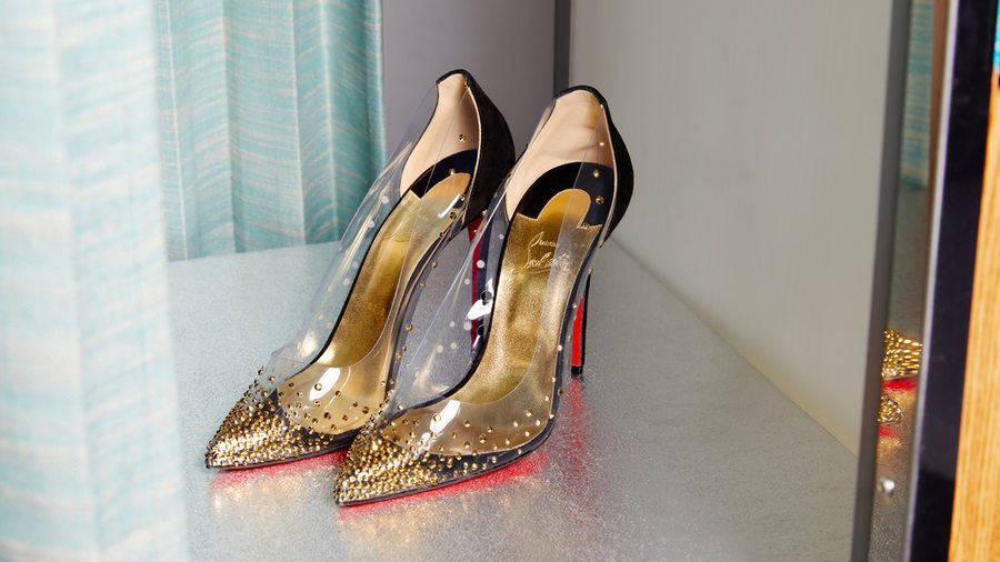 Christian Louboutin signe 5 paires de chaussures sophistiquées pour les fêtes