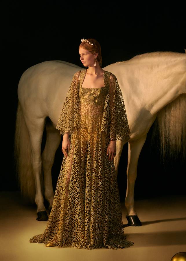Le tarot inspire la collection Dior haute couture printemps-été 2021