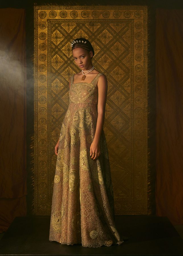Le tarot inspire la collection Dior haute couture printemps-été 2021