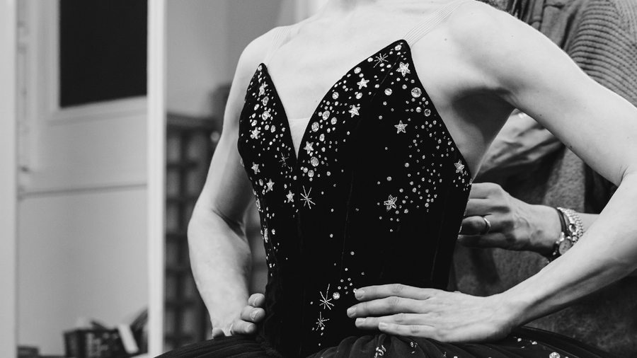 Chanel signe deux costumes pour le gala du Ballet de l'Opéra de Paris
