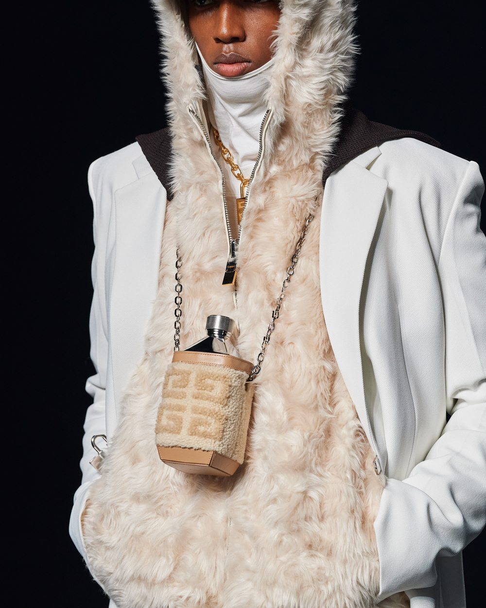 21 accessoires repérés au défilé Givenchy automne-hiver 2021-2022