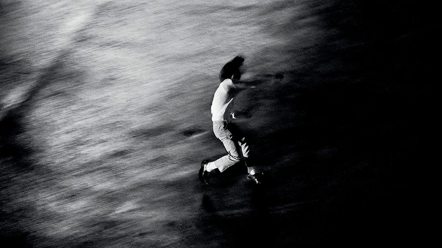 Qui est Shomei Tomatsu, pionnier de la photographie japonaise contemporaine ?