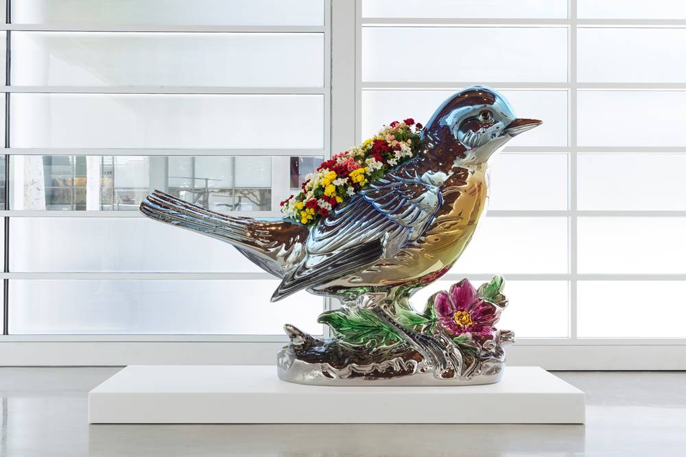 Jeff Koons, “Bluebird Planter”, 2010, Collection Pinault © Gagosian