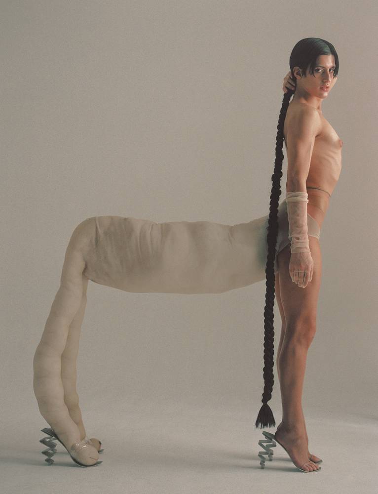 Arca in collaboration with Carlos Sáez for PAPER Mag, 2020