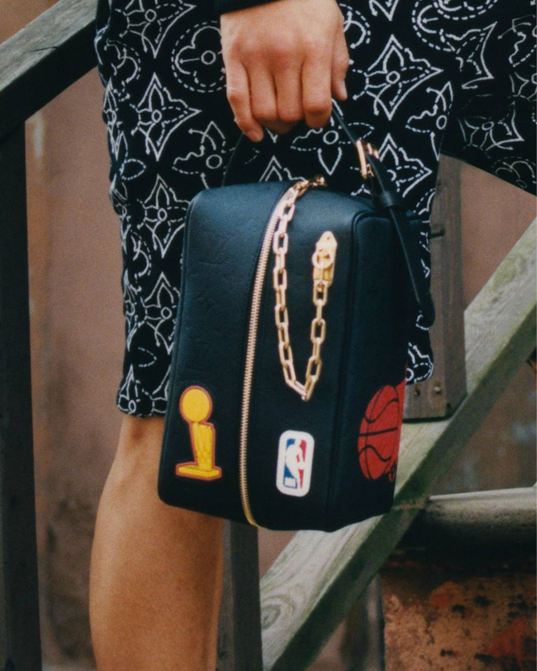 Louis Vuitton x NBA : 5 accessoires repérés dans la collection