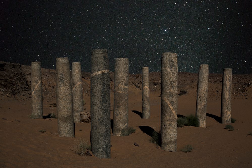 “Taharqa et la nuit” (2019) de Juliette Agnel, photographiée au Soudan. Tirage fine art mat, 80 x 120 cm. Juliette Agnel. Courtesy of Galerie Françoise Paviot