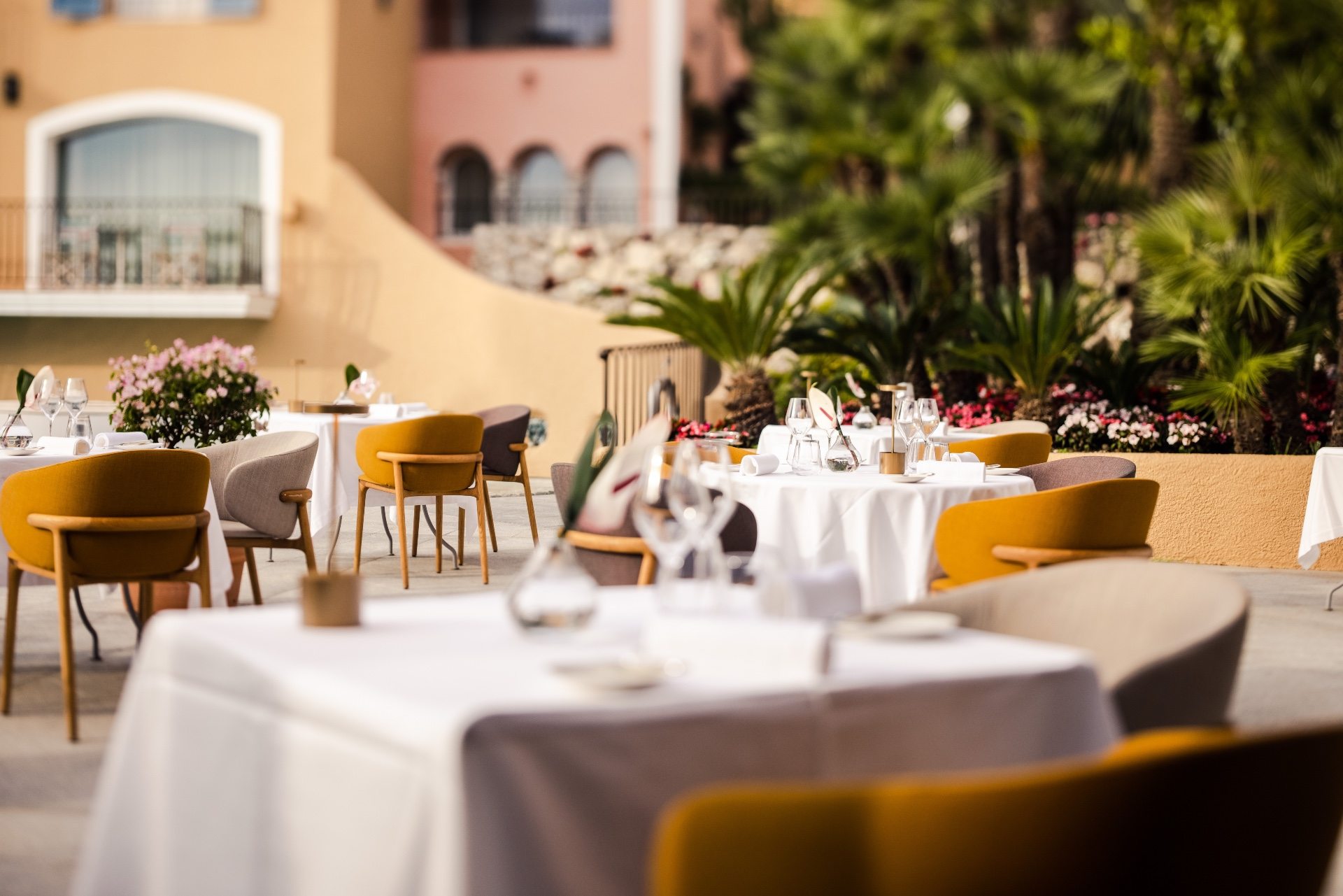 Les saveurs méditerranéennes enivrantes du nouveau restaurant de l'hôtel Byblos 
