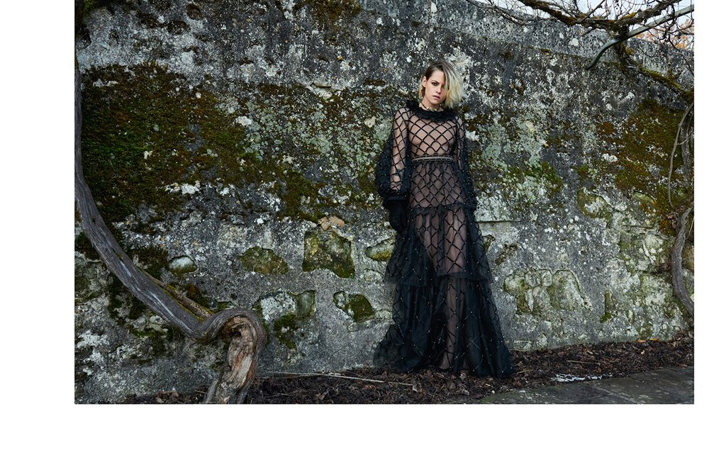 Kristen Stewart photographiée par Juergen Teller pour la collection Chanel Métiers d'art 