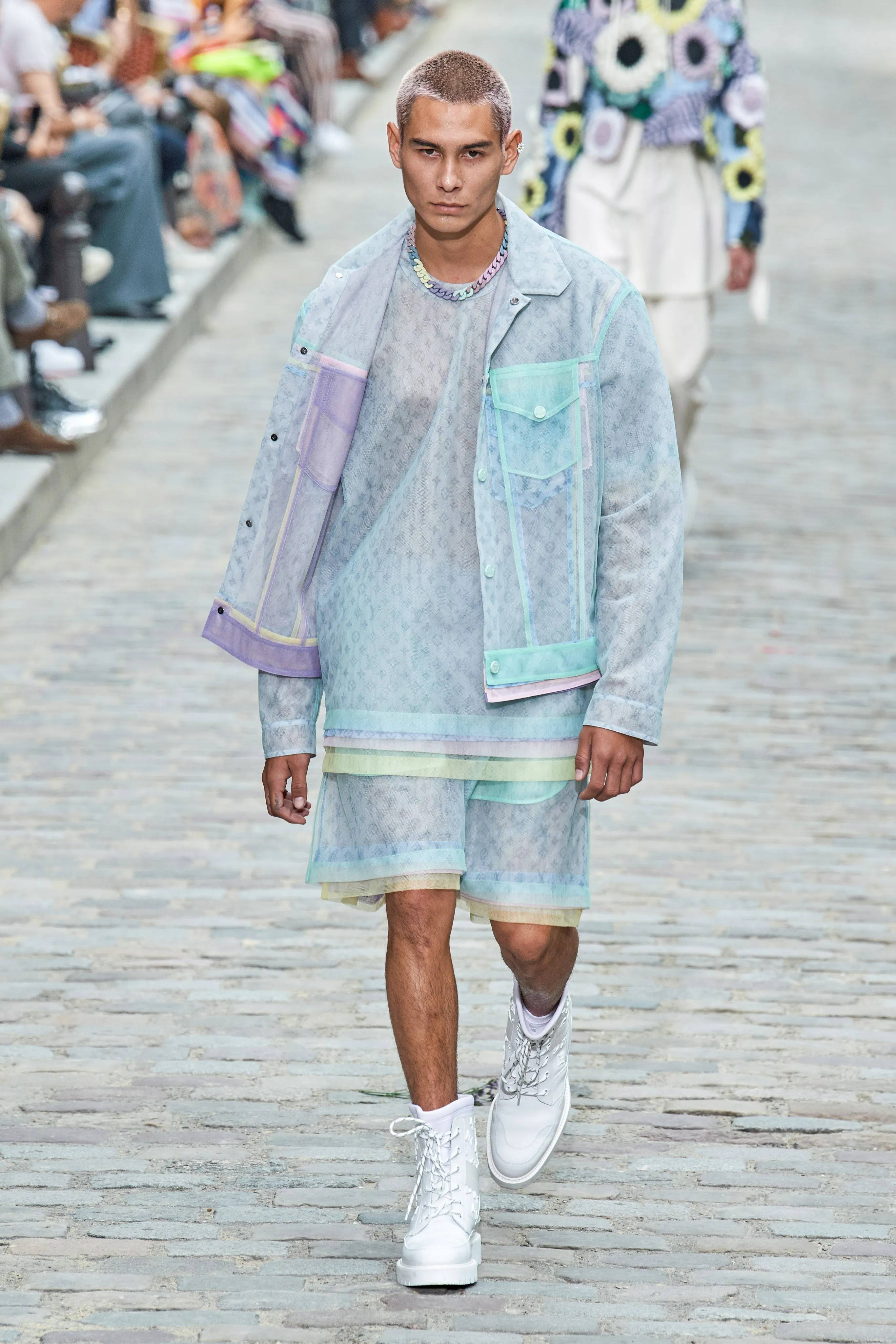 Evan Mock pour le défilé Louis Vuitton printemps-été 2020