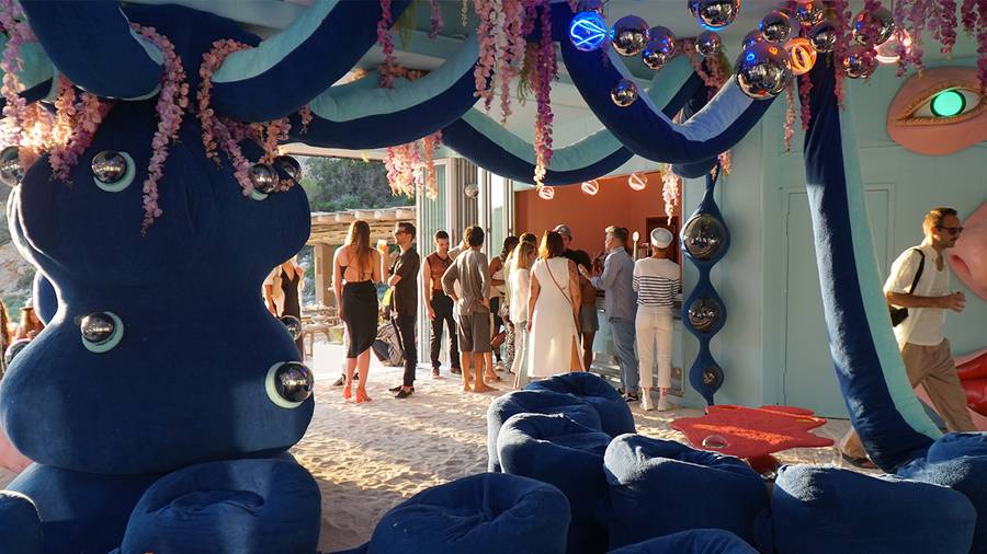 Le Silencio ouvre sa beach house à Ibiza, pilotée par Jean Imbert