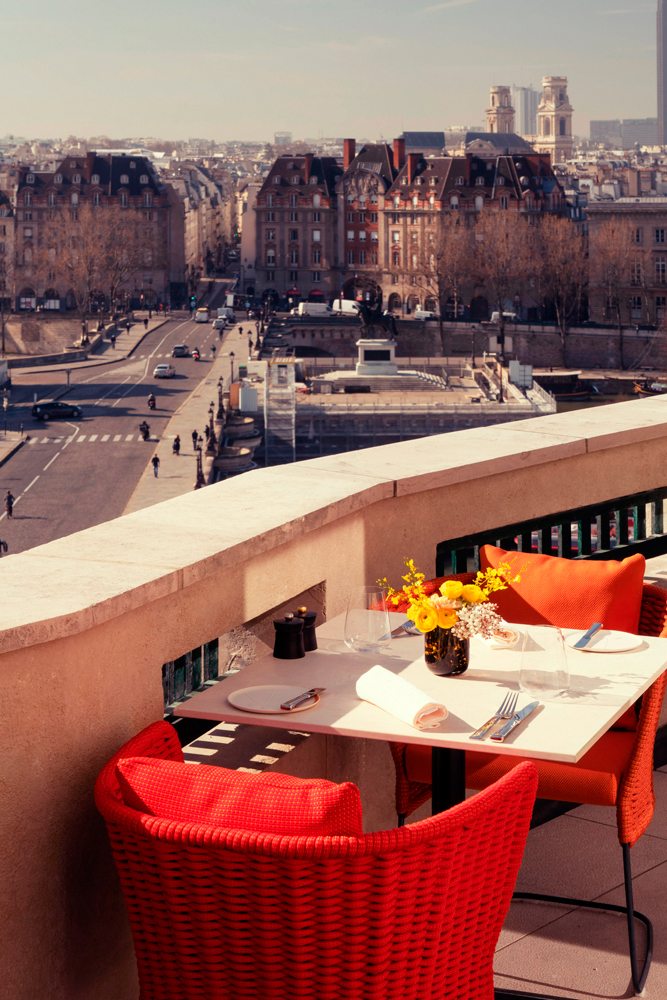 Le Tout-Paris, la brasserie de l'hôtel Cheval Blanc