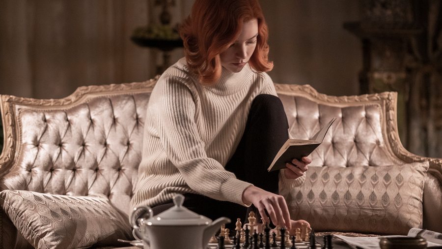 Une championne d'échecs réclame 5 millions de dollars à Netflix