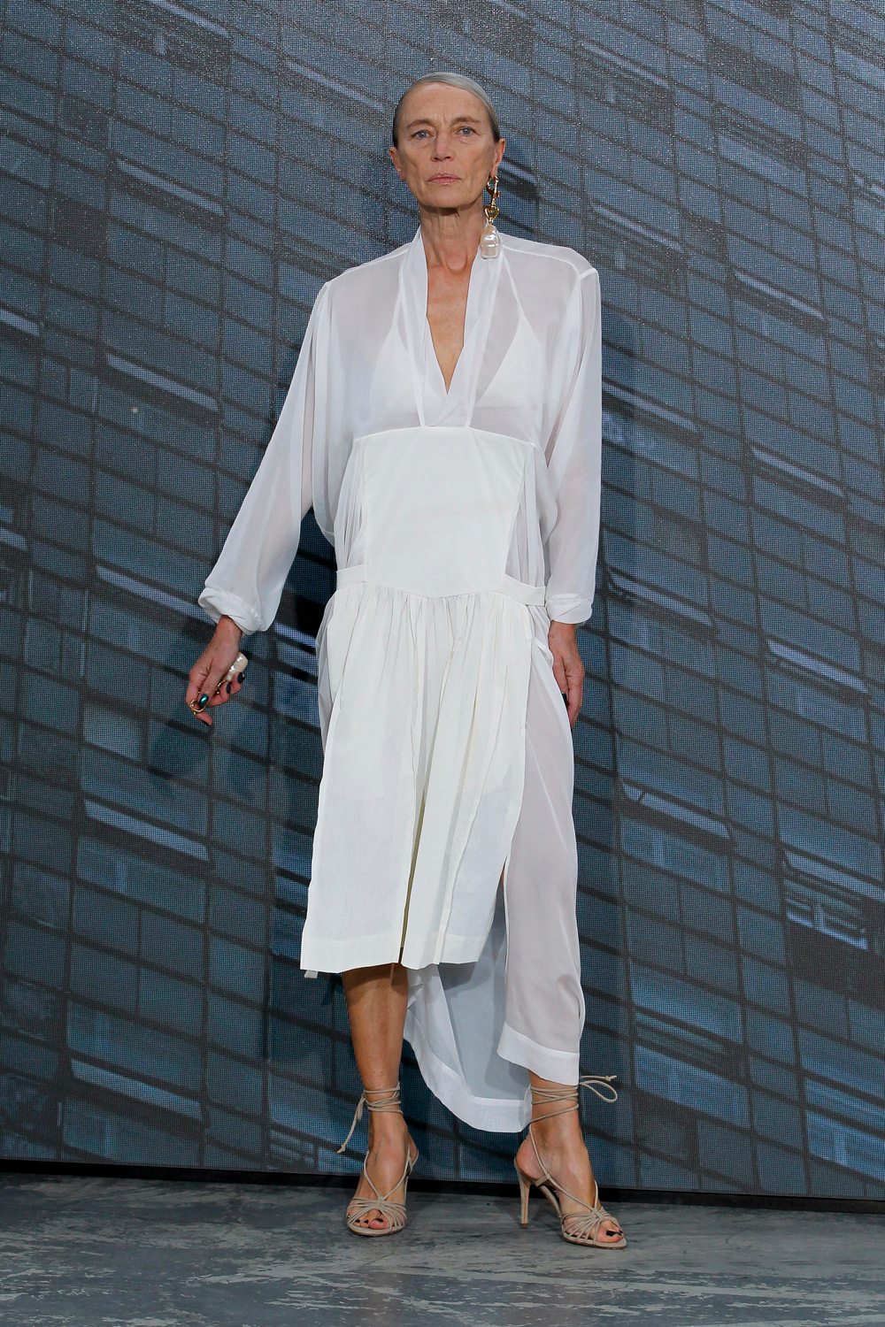 Le défilé Vivienne Westwood par Andreas Kronthaler printemps-été 2022