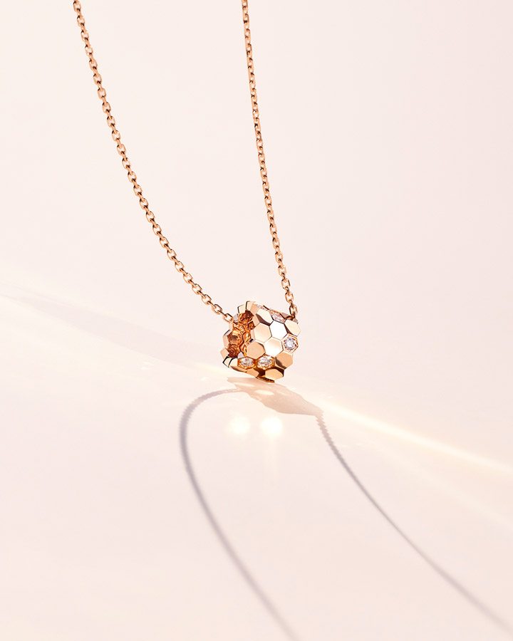 Chaumet dévoile une nouvelle taille de diamant au sein d'une collection de joaillerie minimaliste