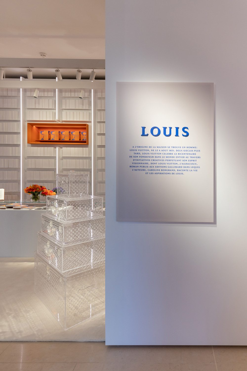 Louis Vuitton retrace l'histoire de son emblématique fondateur dans un livre