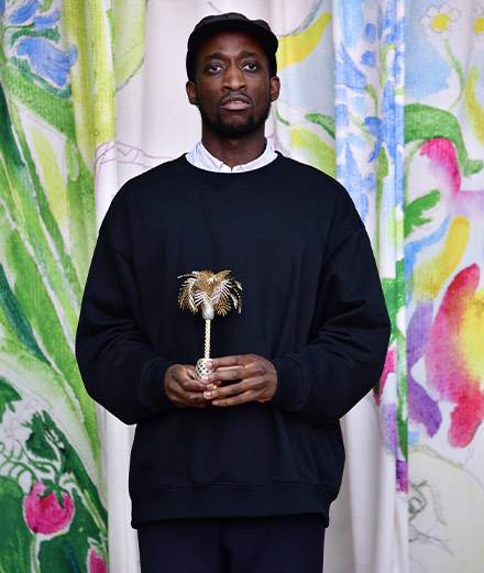 Qui est Ifeanyi Okwuadi, le jeune designer londonien lauréat du Festival de Hyères  ?