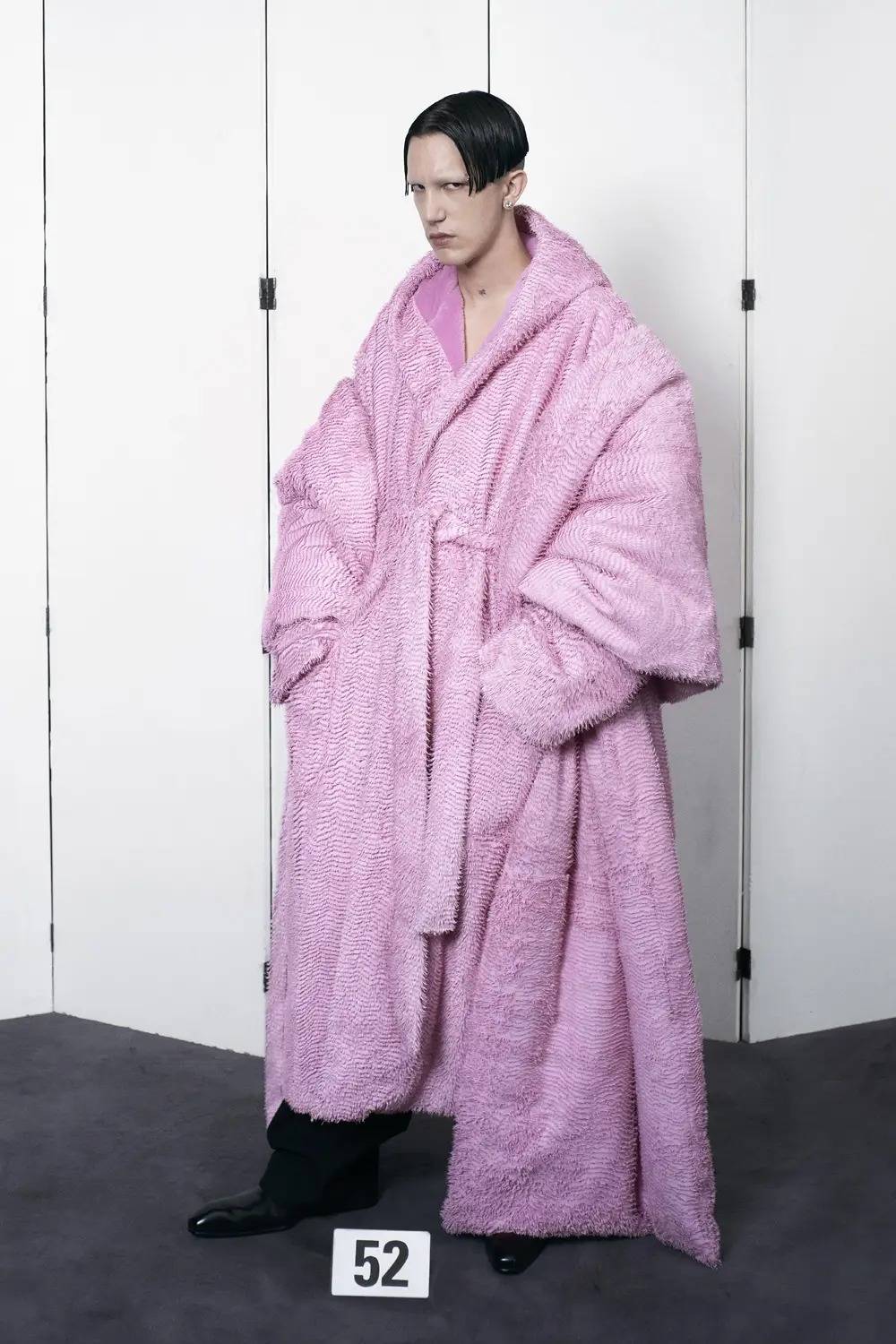 Balenciaga haute couture automne-hiver 2021