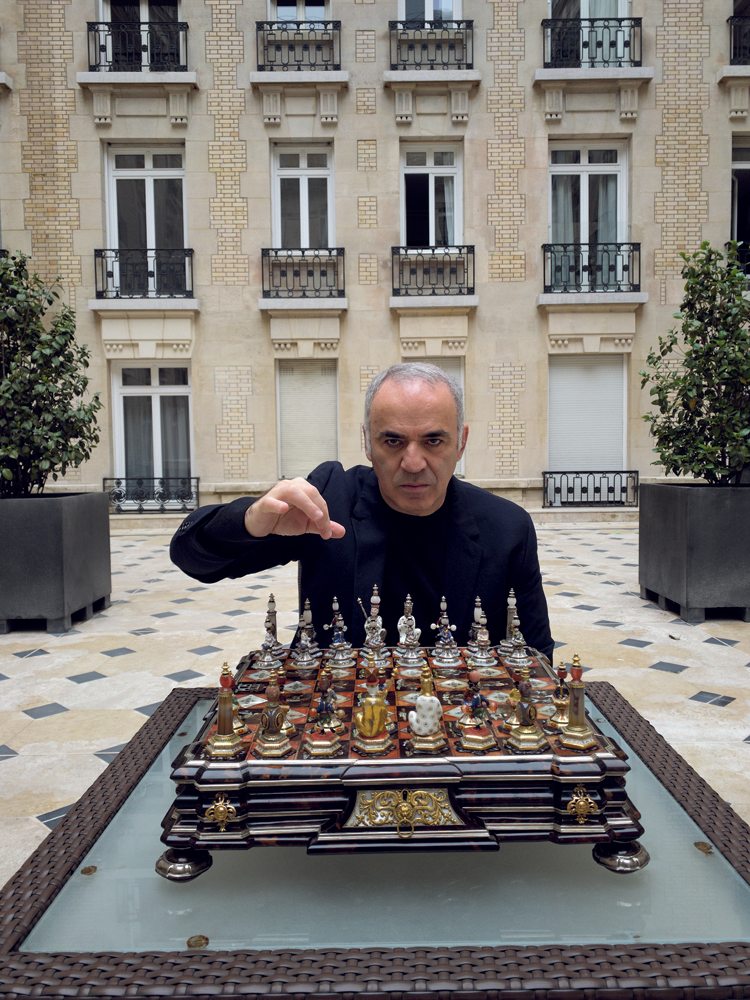 Rencontre avec Garry Kasparov, le champion d'échecs qui s'oppose à Poutine