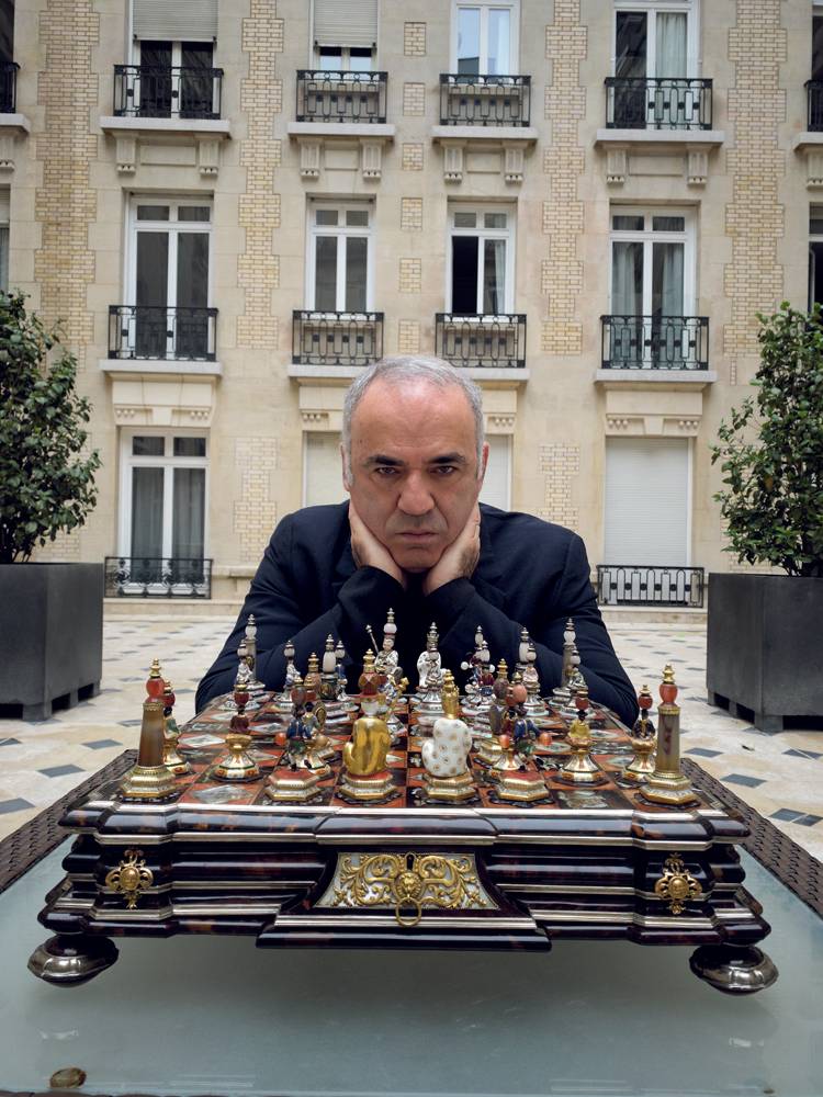 Rencontre avec Garry Kasparov, le champion d'échecs qui s'oppose à Poutine