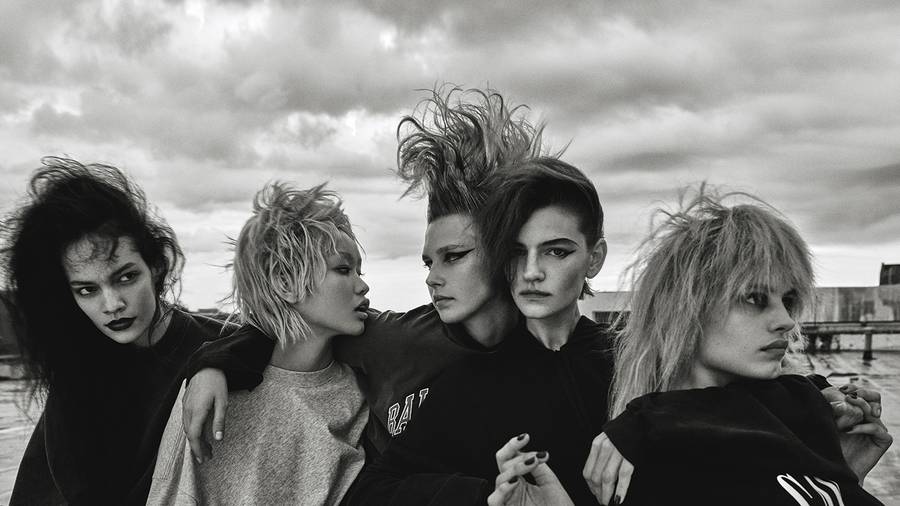 Série mode :  les nouvelles punks sublimées par Yulia Gorbachenko