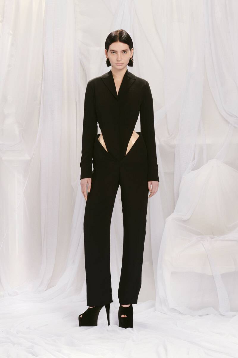 Jean Paul Gaultier Haute Couture: designer Glenn Martens unveils a sensual and maximalist collection