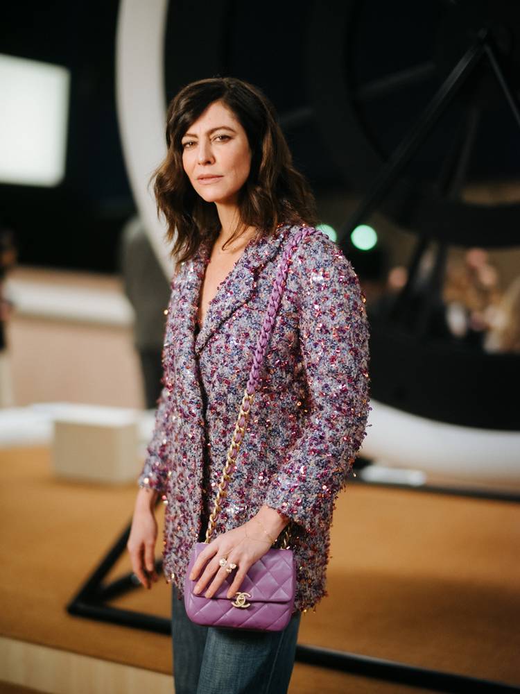 Anna Mouglalis au défilé Chanel haute couture printemps-été 2022
