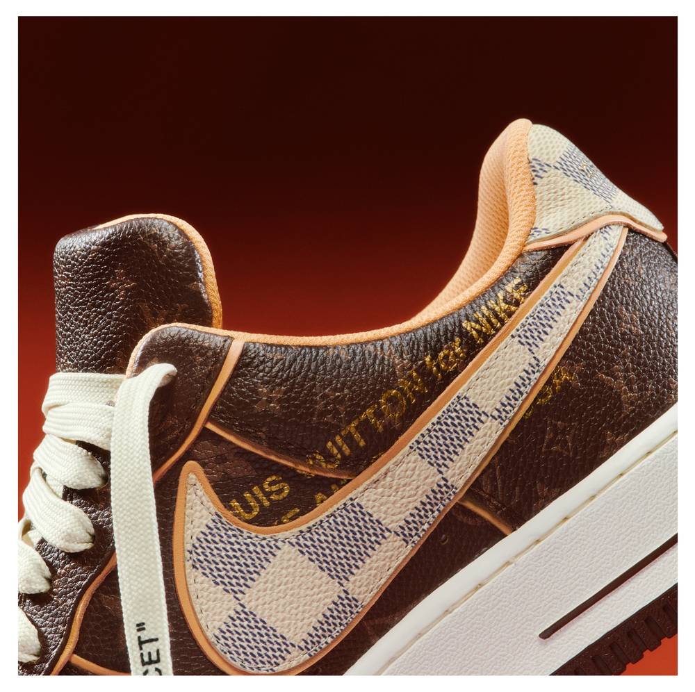 Les sneakers Louis Vuitton x Nike imaginées par Virgil Abloh seront vendues aux enchères avant d'arriver en boutique