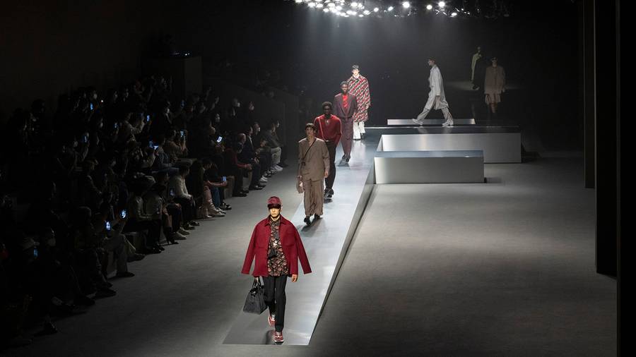Sophisticated dandies walk the Fendi menswear fall-winter 2022-2023 show
