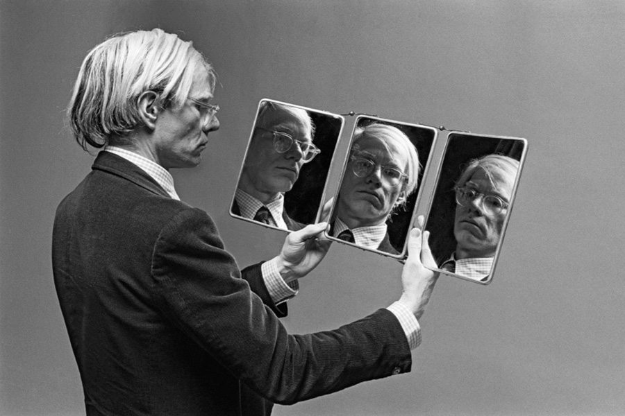 Andy Warhol aux trois miroirs, 1977 © Philippe Morillon 
