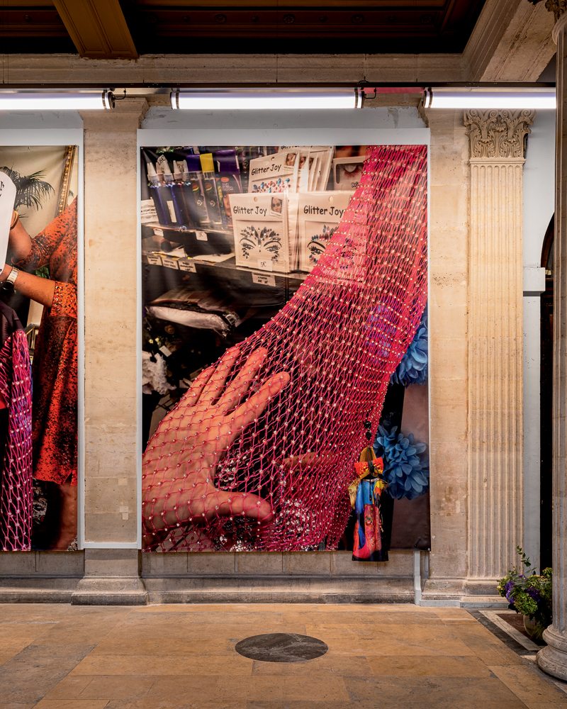 Chalisée Naamani, “Bâche 4 Boutique” (2020). PVC Tarpaulin. 450 x 320 cm. Photo by Grégory Copitet. Courtesy of the artist and Ciaccia Levi, Paris 