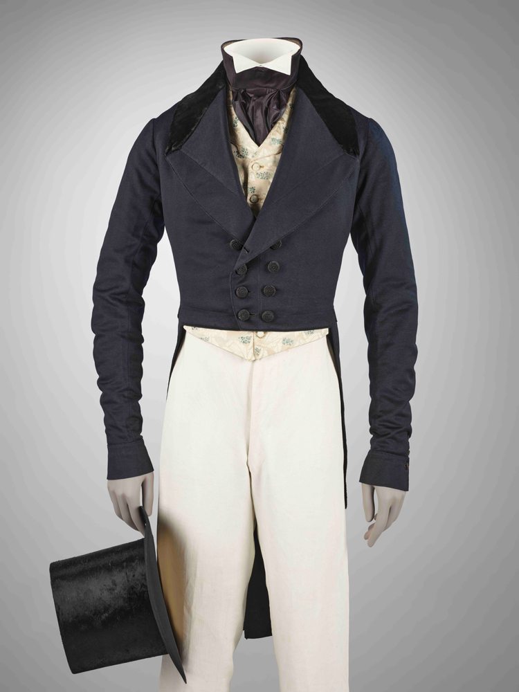 Wool coat and trousers, and silk top hat, United States, 1845-1853. © Victoria and Albert Museum, London