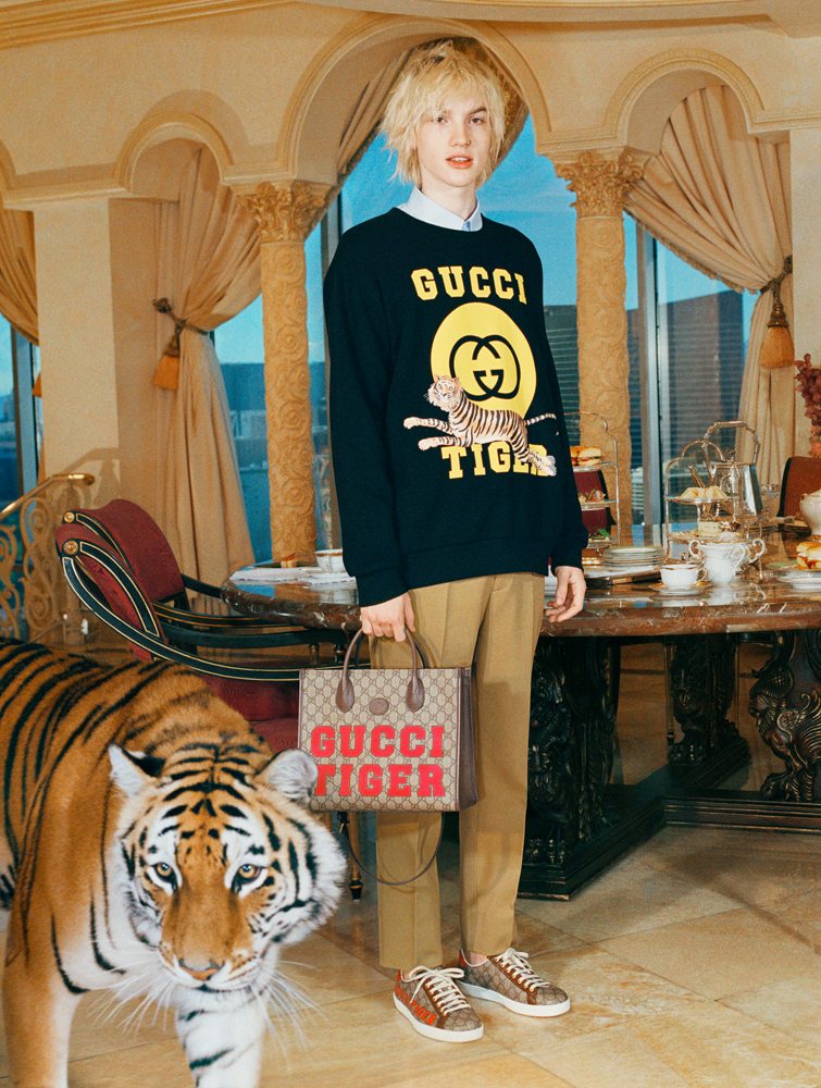 Gucci célèbre l'entrée dans l'année du tigre avec une collection lumineuse