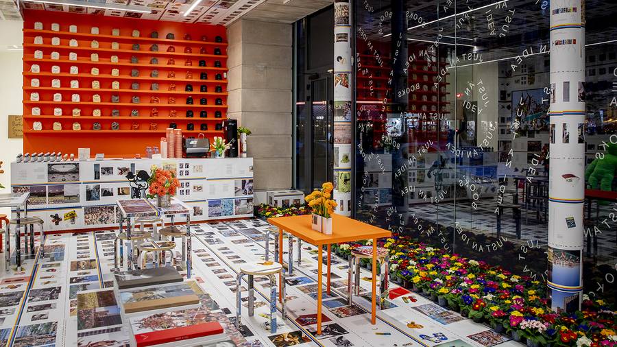La cofondatrice de Colette inaugure un pop-up store, galerie design et café à Paris