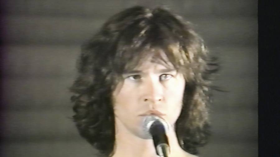 De Batman à Jim Morrison, qui est Val Kilmer, la star déchue des années 80?