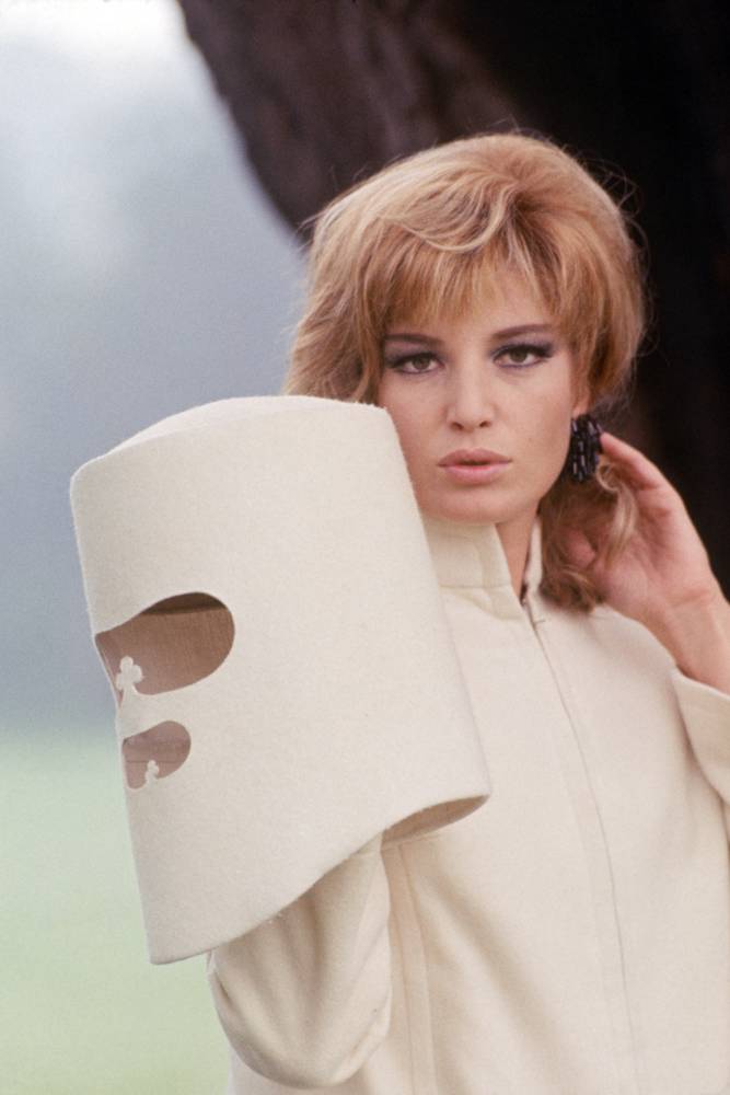 Portrait of Italian actress Monica Vitti (born Maria Louisa Ceciarelli) in costume for her film 'Modesty Blaise' (directed by Joseph Losey), 1965. (Photo by Susan Wood/Getty Images)