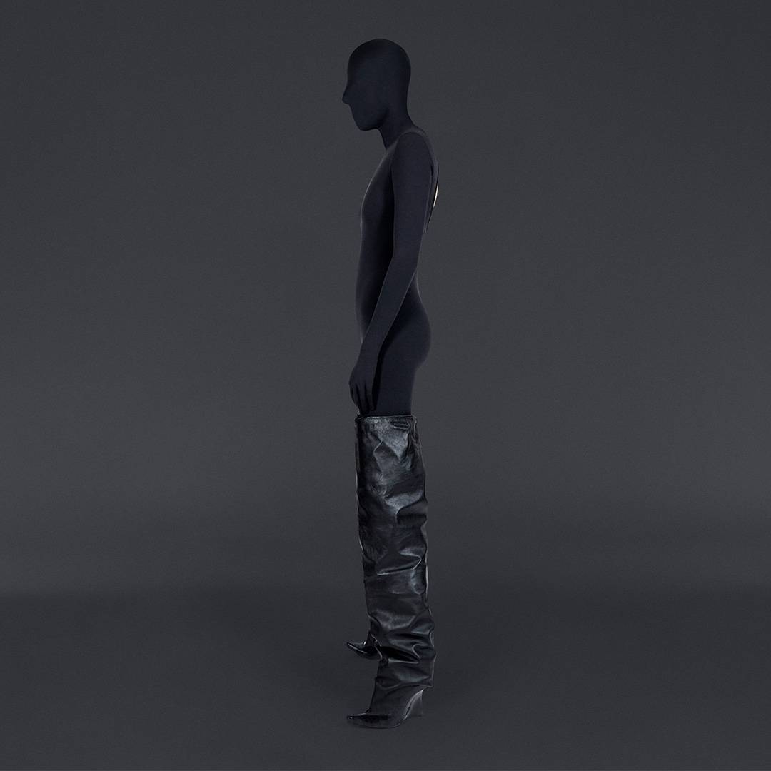 Découvrez les 8 premières silhouettes Yeezy Gap engineered by Balenciaga