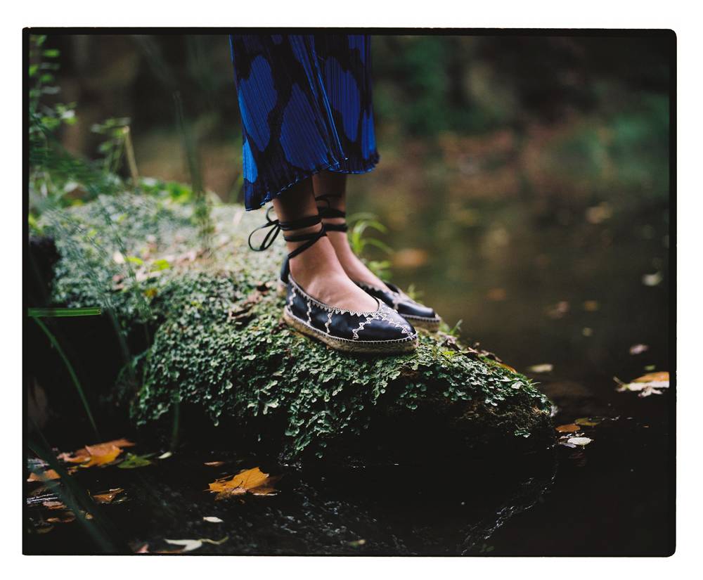 Avec le label Castañer, Altuzarra transforme l'espadrille en soulier de luxe