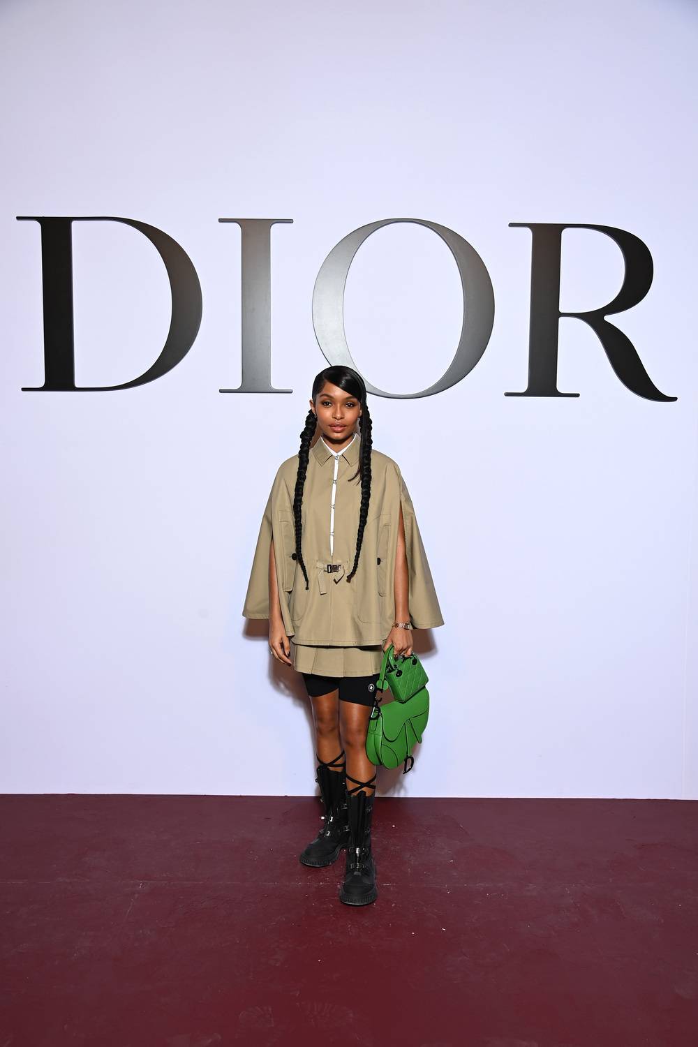 Yara Shahidi au défilé Dior automne-hiver 2022-2023