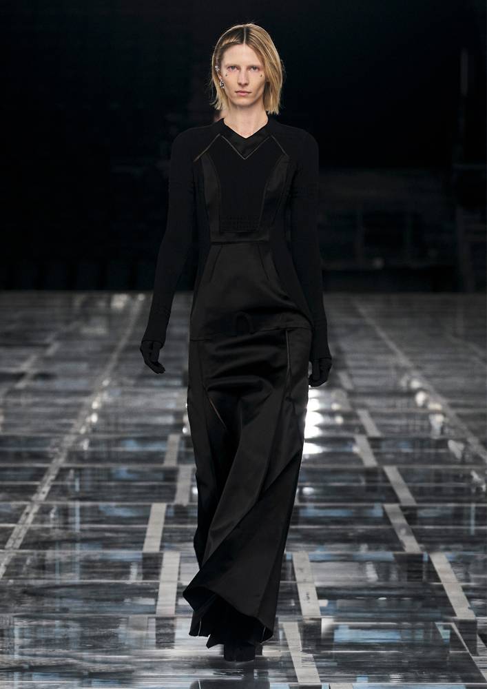Le défilé Givenchy automne-hiver 2022-2023 à Paris 