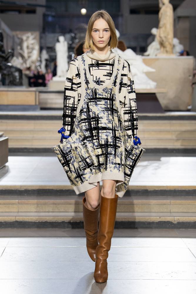 Louis Vuitton pays tribute to the youth in a fall-winter 2022-2023 show at the Musée d’Orsay