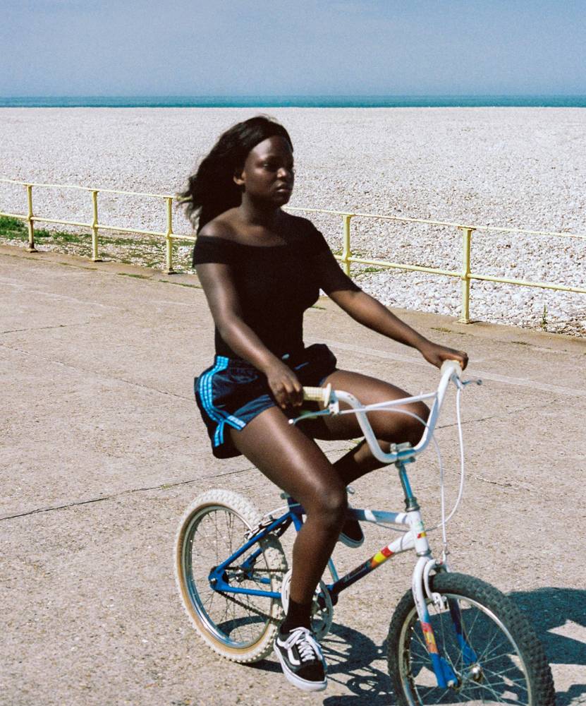 “Alice on a Bike” par Félix Dol Maillot en 2021