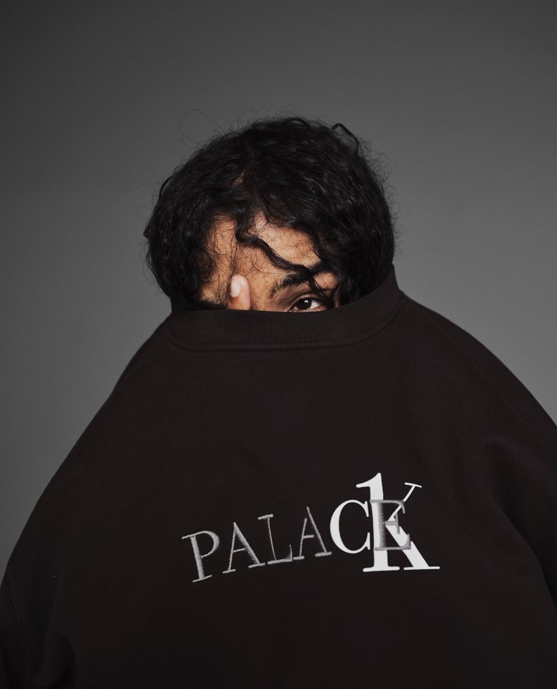 Palace revisite les pièces emblématiques de Calvin Klein dans une collection déjà culte
