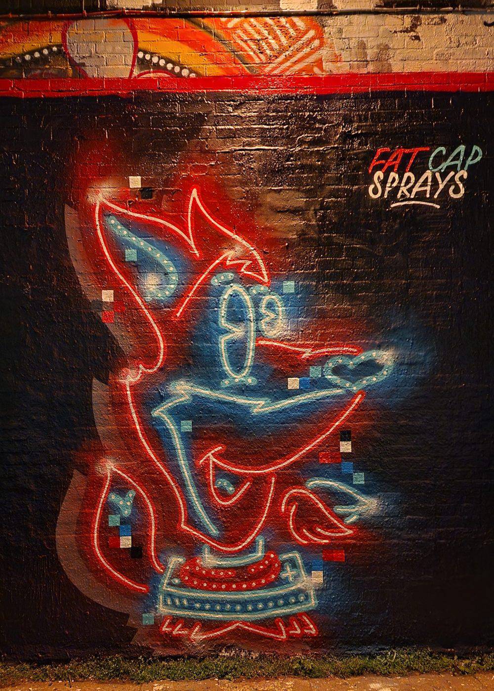 Star de TikTok, le street artist Fat Cap Sprays collabore avec Samsung et son nouveau Galaxy SS22 Ultra