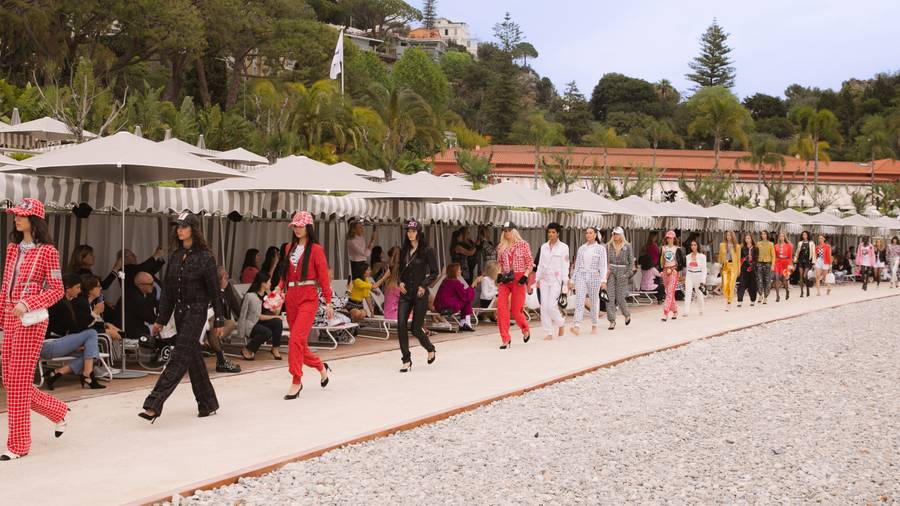 Chanel dévoile son défilé croisière à Monaco et dans un film signé Sofia et Roman Coppola