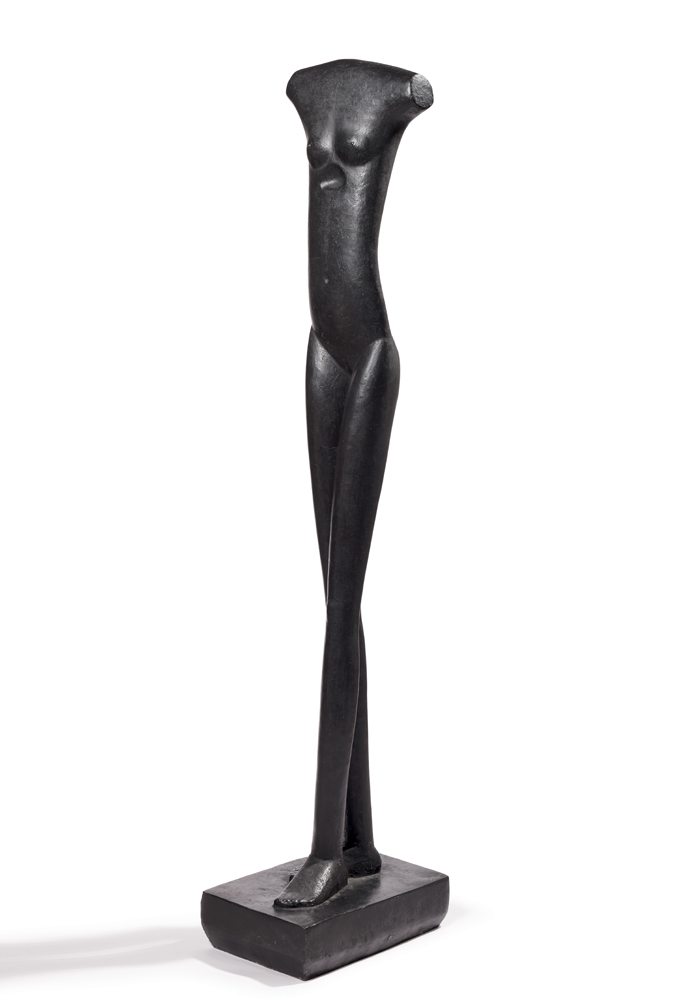 Alberto Giacometti, Signé et numéroté ‘’IIIIV’’, ‘’Femme qui marche’’ (1932-36). Bronze à patine, 150.5 cm, Estimate on request © Christie’s Images Limited 2022