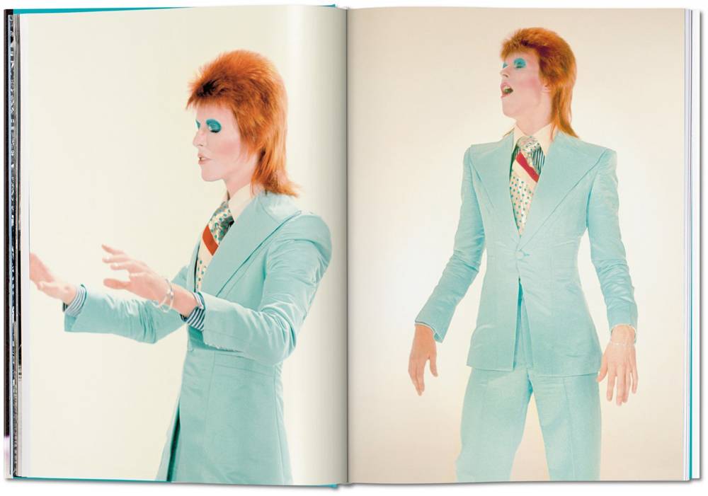 Les multiples facettes de David Bowie fusionnées dans un portrait édité par Taschen